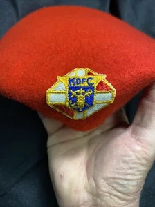 Römisch Katholisch Herren Bruderschaft Rot Filz Baskenmütze Hut K von C bestickt 10” - Bild 1 von 6