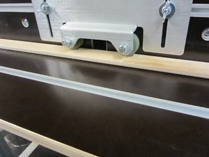 Andrückvorrichtung Druckkamm Druckrollen für Frästische Oberfräse - Bild 1 von 6
