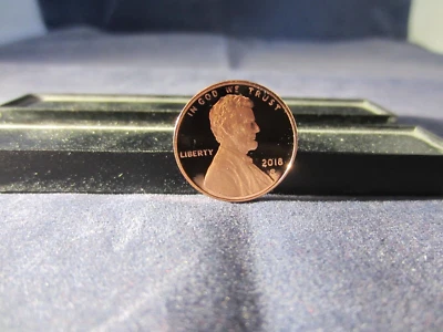 2018 S Lincoln Cent Deep Cameo Mirror Proof  Upper Grading Range Bright Red - Image 1 of 3