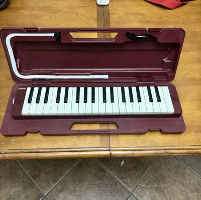 Yamaha P-37D P37D Pianica Melodica Wind Keyboard Maroon w/ Hard Case - Image 1 of 4