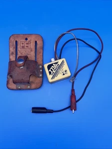 77M The Tracer Progressive Electronics, Inc. Mesa Arizona con estuche para cinturón - Imagen 1 de 7