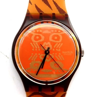 RELOJ SWATCH ESTAMPADO PIEL GF103 ~ FUNCIONA PERO TIENE UNA CORREA ROTA REPUESTOS O REPARACIÓN 1993 Foto 1 de 4