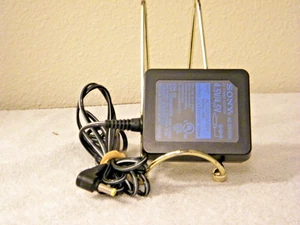 *****GENUINO SONY (4.5V-500mA) PUNTA AMARILLA AC-POWER ADAPTADOR (AC-ES455K)***** - Imagen 1 de 3