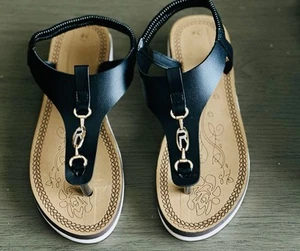Chic Plus Size Women’s Sandals - Picture 1 of 6