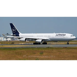 AVIATION 1/400 Lufthansa German Airlines Airbus A340-300 D-AIFC Finished Model - Picture 1 of 1
