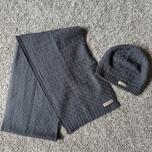Sciarpa Columbia grigia in maglia con cavo e cappello abbinato unisex O/S - Foto 1 di 5