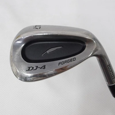 Fourteen Wedge DJ 4 Lite Black 47° KBS TOUR110 - Image 1 of 4