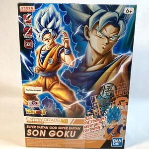 Bandai Hobby DRAGON BALL Z Super Saiyan God SON GOKU Entry Model Kit NUOVO DI ZECCA! - Foto 1 di 14