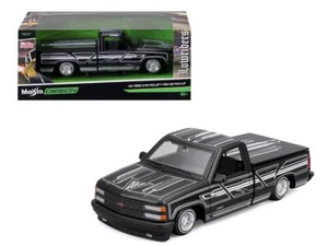 1993 CHEVROLET 454 SS PICKUP BLACK "LOWRIDERS" 1/24 DIECAST CAR BY MAISTO 32550 - Picture 1 of 1
