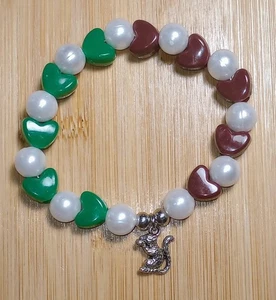 Pearl Squirrel Pearl & Hearts Stretch Acrylic Pearl Charm Bracelet - Picture 1 of 2