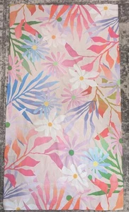 Geometry Bath Towel 30 x 54 - Picture 1 of 1