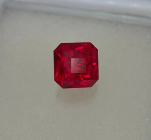 10 mm Natürlicher Mosambik Roter Rubin Asscher Schliff Zertifiziert Lose Edelstein 5,70 Ct - Bild 1 von 6