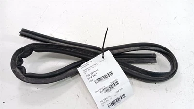 Panel de ventilación capó Volkswagen Golf sello de goma 2010 2011 2012 2013 2014 Foto 1 de 4