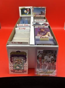 Disney, Fußball G.i. Joe& More 489 Karten Sammlung Lot mit weißer Box - Bild 1 von 11