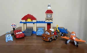 Lego Duplo Autos Big Bentley 5828, fast vollständig mit extra Teilen - Bild 1 von 11