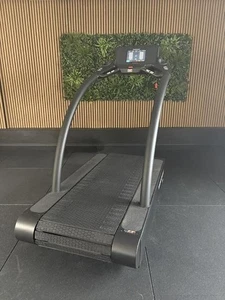 Woodway 4Front Treadmill - Pro Smart - Picture 1 of 5