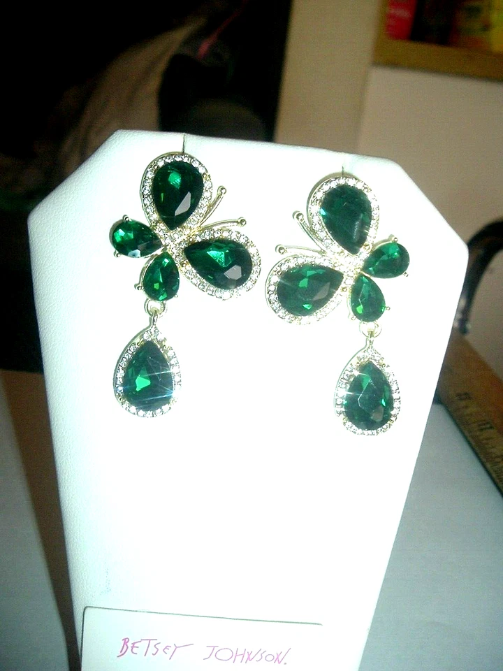GORGEOUS Dangling GREEN WHITE Crystal BUTTERFLYS Betsey Johnson Pierced EARRINGS - Image 1 of 4