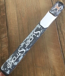 Traxion Super Stroke Tour 3.0 Impugnatura putter golf mimetica digitale grigio - Foto 1 di 5