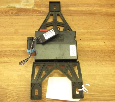 1993 CADILLAC SEDAN DEVILLE 2 CONTROL MODULES LOCATED UNDER DRIVER'S SEAT Foto 1 de 4