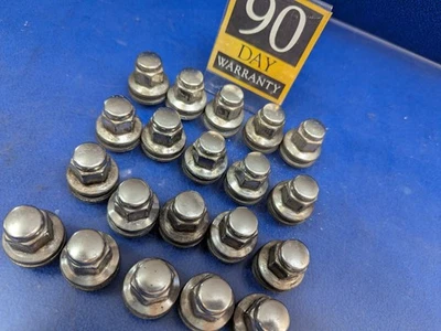 09-23 Jaguar XE XF XJ F-Type XK8 XK XKR Juego de 20 pernos de tuerca de llanta OEM Foto 1 de 4