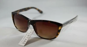 Women's Vintage Classic Cat Eye Sunglasses - Picture 1 of 5