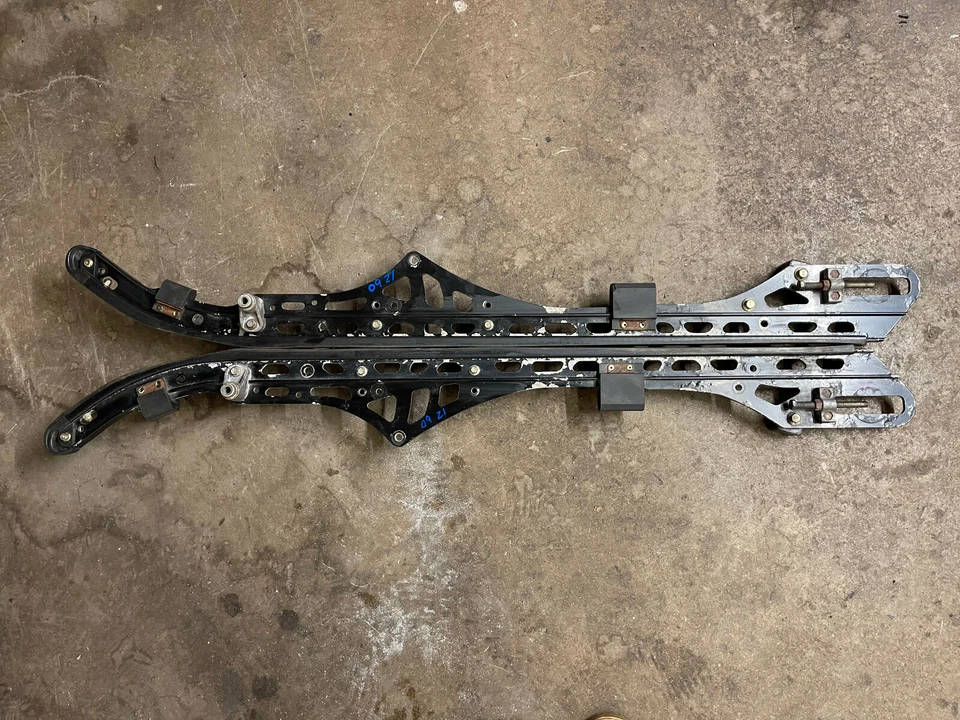 Arctic Cat Z1 1100 Turbo TZ1 128" rieles de suspensión f1000 f8 f6 f5 09 10 11 08 Foto 1 de 4