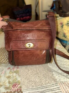 Fossil Rich Mahogany Leather Stanton Traveler Cross Body Handbag (M-N) - Picture 1 of 10