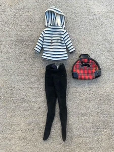 Vintage 1960's Original Barbie Doll Winter Holiday #975 Hooded Top, Pants & Bag - Picture 1 of 11