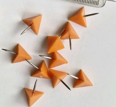 25 Orange triangle shaped Push Pins Thumb Tacks Map Chart Notice Bulletin Board - Image 1 of 4