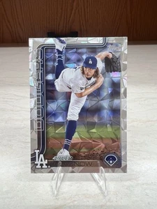 2025 Topps Series 1 - Tyler Glasnow #201 Diamante Foil - Picture 1 of 2