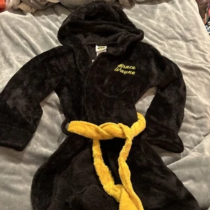 Batman Bruce Wayne Boy's Hooded Minky Fleece Bathrobe (S) 6/7 - Picture 1 of 4