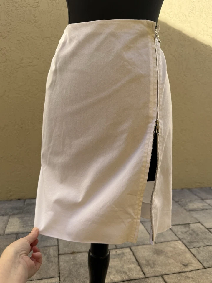TSE Italian White Cotton Zipper Accent Midi Length Skirt Sz 4 $395 - Image 1 of 4