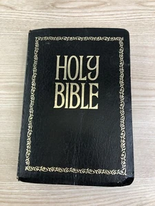 VINTAGE Holy Bible KJV Giant Print Red Letter Thomas Nelson Regency 1973 - Picture 1 of 15