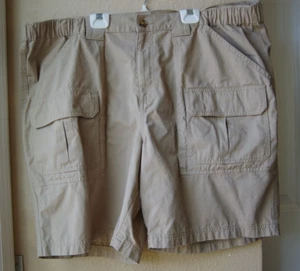 Croft & Barrow Mens Cargo Shorts Tan Size 46 Cotton Pockets Outdoor Khaki - Picture 1 of 9