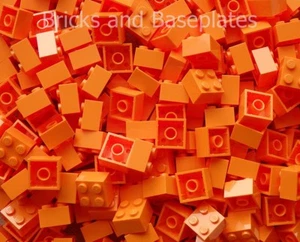 LEGO LADRILLOS 100 x NARANJA 2x2 Pin De Nuevos Juegos Enviados En una Bolsa Sellada Transparente - Imagen 1 de 3