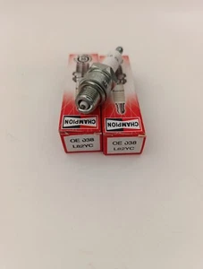 2 CANDELE CHAMPION L82YC FIAT 500 -126 motori 499-600-650cc - Foto 1 di 5