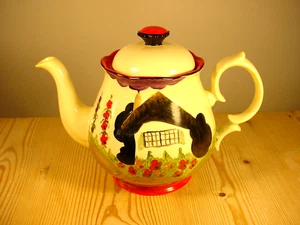 Clarice Cliff Orange House Teapot 1928 - Picture 1 of 7
