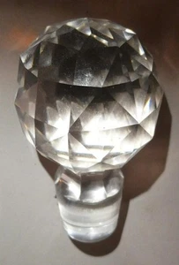 Vintage Heavy Clear Faceted Cut Crystal Glass Decanter Bottle Stopper - Picture 1 of 5