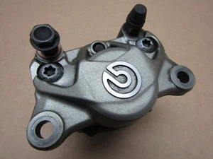 Pinza de freno trasera Ducati Panigale V4S 2018 5.662 millas Brembo (14253) - Imagen 1 de 6