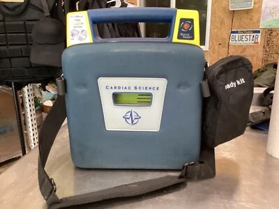 PowerHeart AED G3 Cardiac Science, Estuche, Software, Sin Batería ni Almohadillas Foto 1 de 4