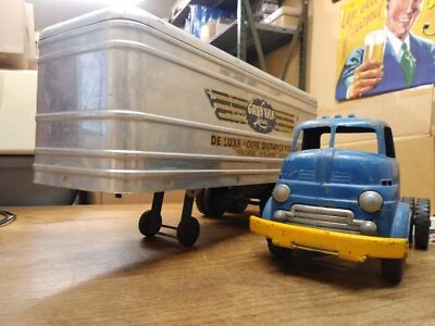 Semirremolque de colección años 50 Wyandotte líneas Greyvan De Luxe larga distancia móvil metal Foto 1 de 4
