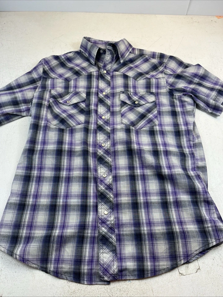 Camisa Wrangler Western para hombre mediana   Cuadros púrpura/gris. Botones a presión de perlas. Foto 1 de 4