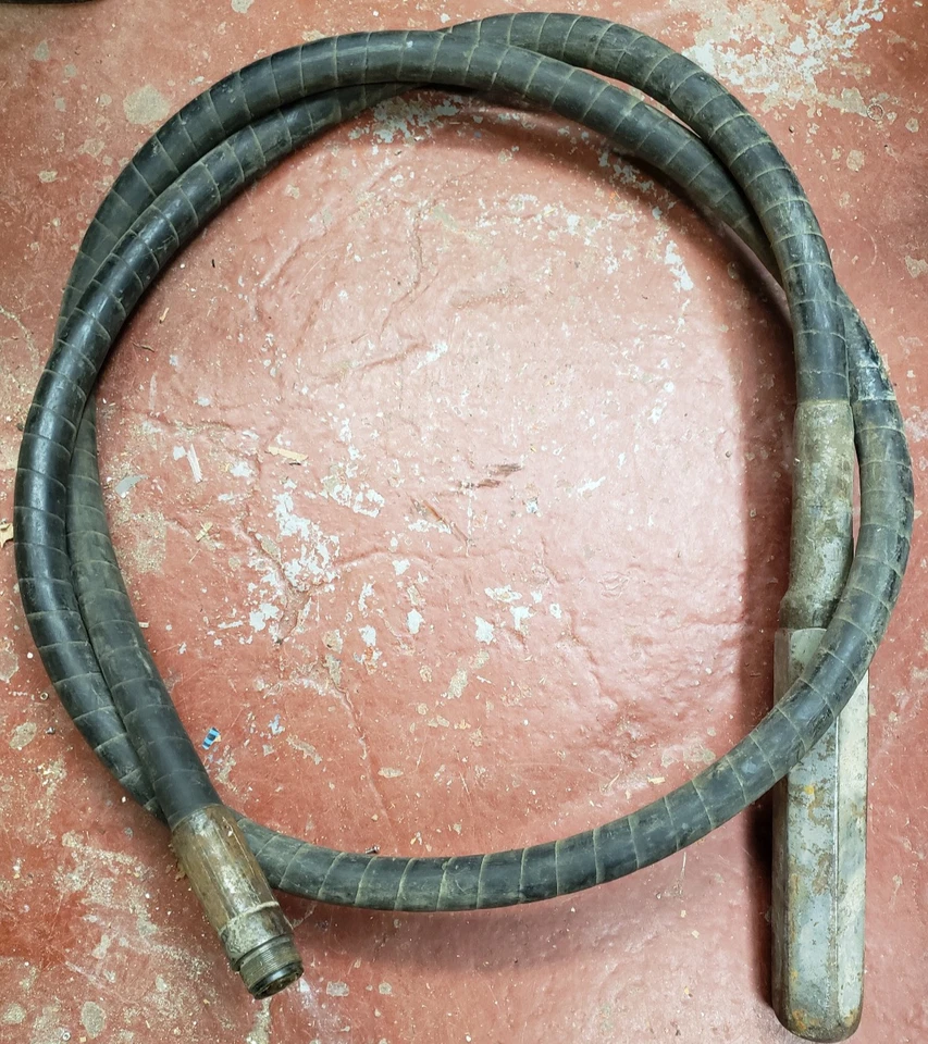 WYCO Concrete Vibrator 12' stinger shaft and head - Image 1 of 4