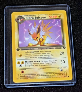 AUTÉNTICO POKEMON TCG DARK JOLTEON 50 HP No Holo VERDADERO PRIMERA EDICIÓN 38/82 CASI NUEVO - Imagen 1 de 6