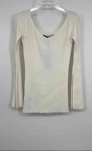 BCBGmaxazria Womens White Long Sleeve V-Neck Knitted Blouse Top Size S - Picture 1 of 6