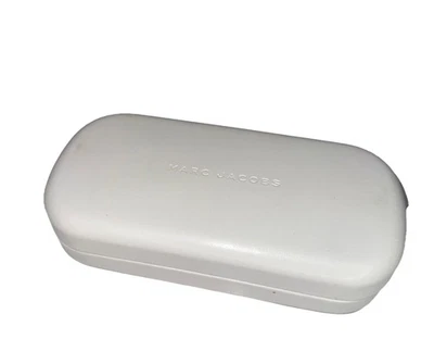 Estuche Marc Jacobs Blanco Auténtico Sol/Anteojos.  Carcasa de almeja.  Foto 1 de 4