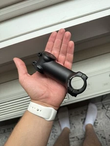 Specialized Bicycle Stem 90mm/7 Degrees Raise - Picture 1 of 2