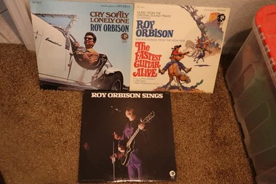 ROY ORBISON 3 ALBUM LOT CRY SOFTLY, FASTEST GUITAR, SINGS ALL VG++ TO NEAR MINT — 第 1/4 张图片