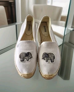 Soludos Damen 8,5 Elefant Smoking Slipper Espadrille flach sand Canvas Run Small - Bild 1 von 10