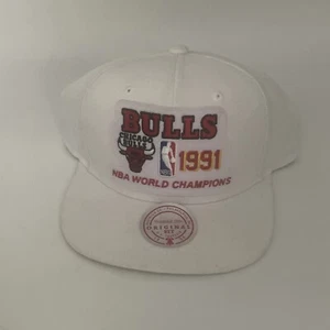 Mitchell & Ness NBA Chicago Bulls 1991 World Champions Snapback Cap Hat White - Picture 1 of 11